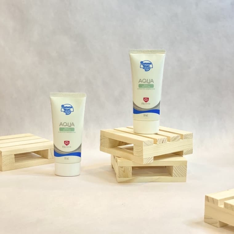 Banana Boat Aqua Daily Moisture UV Protection Sunscreen Lotion SPF50+ PA++++ (50 ml.) SFW21 https://lnwchill.com