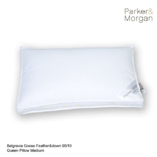 Parker & Morgan รุ่น เบลเกรเวีย หมอนขนห่านแท้ 90/10 ขนาดควีน ความนุ่มระดับปานกลาง (Medium) ที่มอบสัมผัสหรูหราดุจปุยเมฆ พร้อมโอบรับสรีระต้นคอและศีรษะอย่างสมบูรณ์แบบเพื่อการพัก