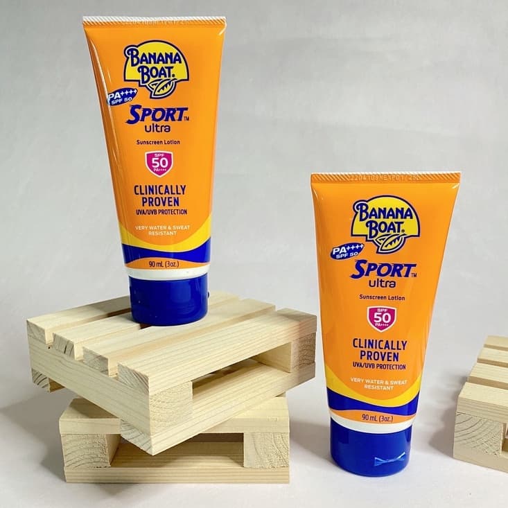 Banana Boat Sport Ultra Sunscreen Lotion SPF50 PA++++ (90 ml.) E131R https://lnwchill.com