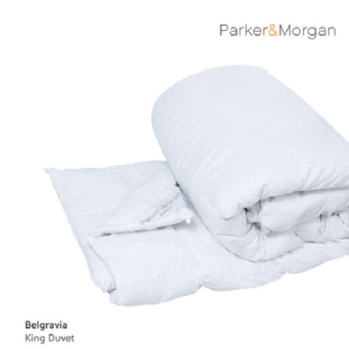 Parker&Morgan รุ่น Belgravia ไส้ผ้านวมขนห่านแท้ 90/10 ขนาด King มอบสัมผัสแห่งการพักผ่อนระดับพรีเมียม ปรับอุณหภูมิให้พอเหมาะกับร่างกายคุณตลอดคืนเพื่อการนอนหลับที่สมบูรณ์แบบที่สุด