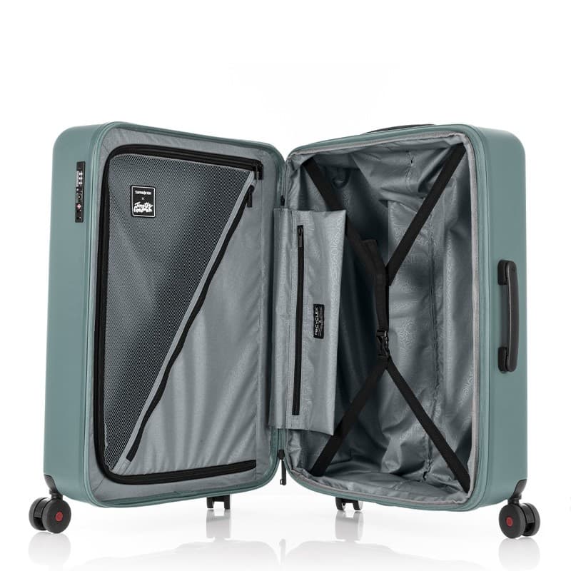 SAMSONITE RED รุ่น TOIIS C กระเป๋าเดินทางล้อลาก 28 นิ้ว Hard-shell วัสดุ PC ขยายได้ พร้อม TSA Lock โดดเด่นด้วยชุดแต่งเปลี่ยนสีได้ https://lnwchill.com