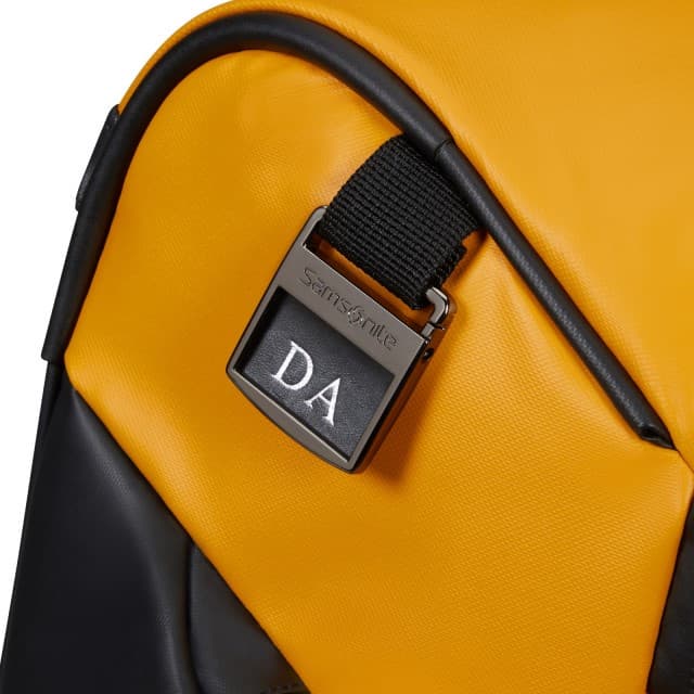 SAMSONITE รุ่น ECODIVER Duffle with Wheels กระเป๋าล้อลากกันน้ำขนาด 22 นิ้ว 55 ซม. 48 ลิตร ผลิตจากวัสดุรีไซเคิล ทนทานเป็นพิเศษ พร้อมเดินทางทุกรูปแบบ https://lnwchill.com