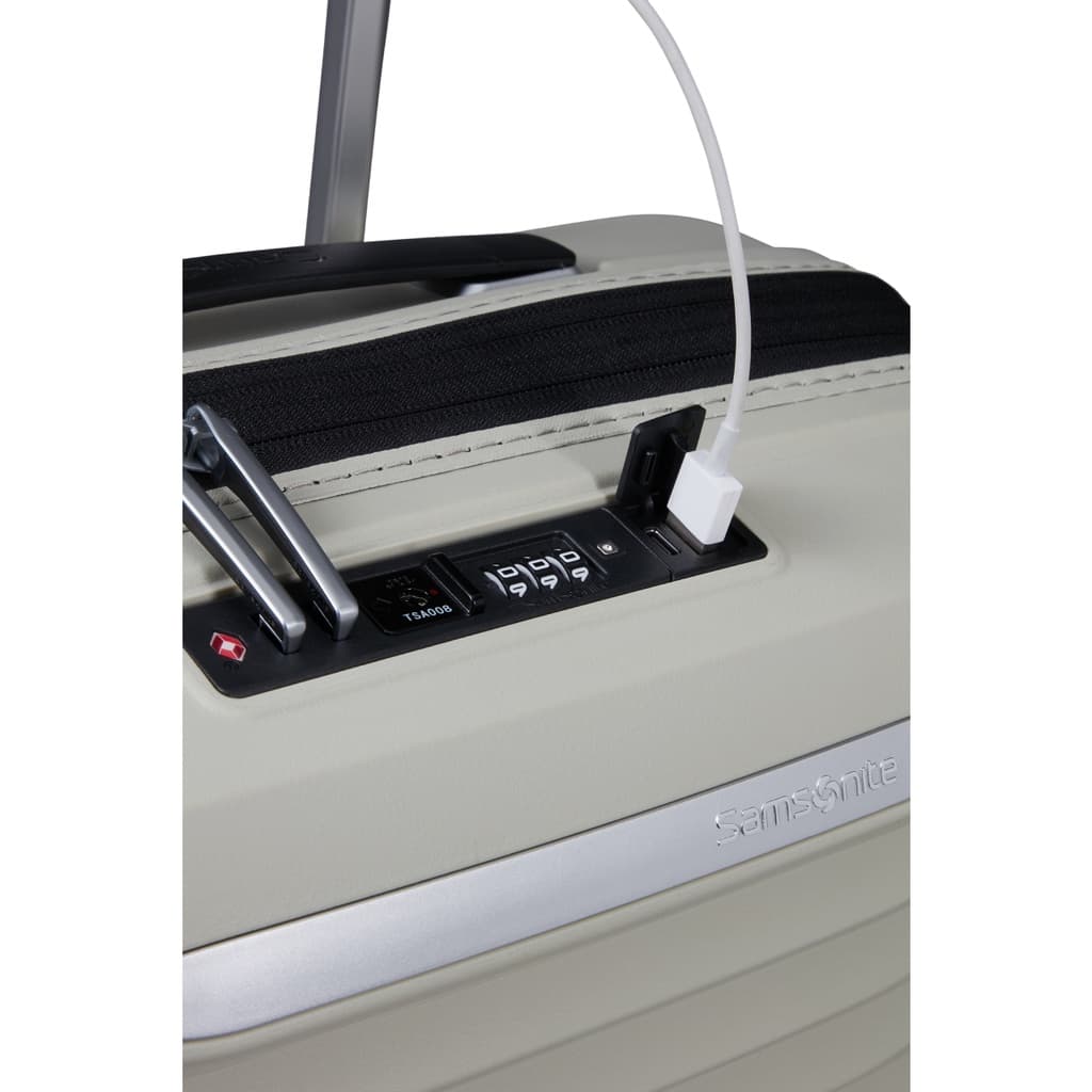 SAMSONITE รุ่น UPSCAPE HARDSIDE SPINNER 55/20 EXP กระเป๋าเดินทางล้อลาก 20 นิ้ว ขยายได้ น้ำหนักเบาพิเศษพร้อมล้อกันกระแทก https://lnwchill.com
