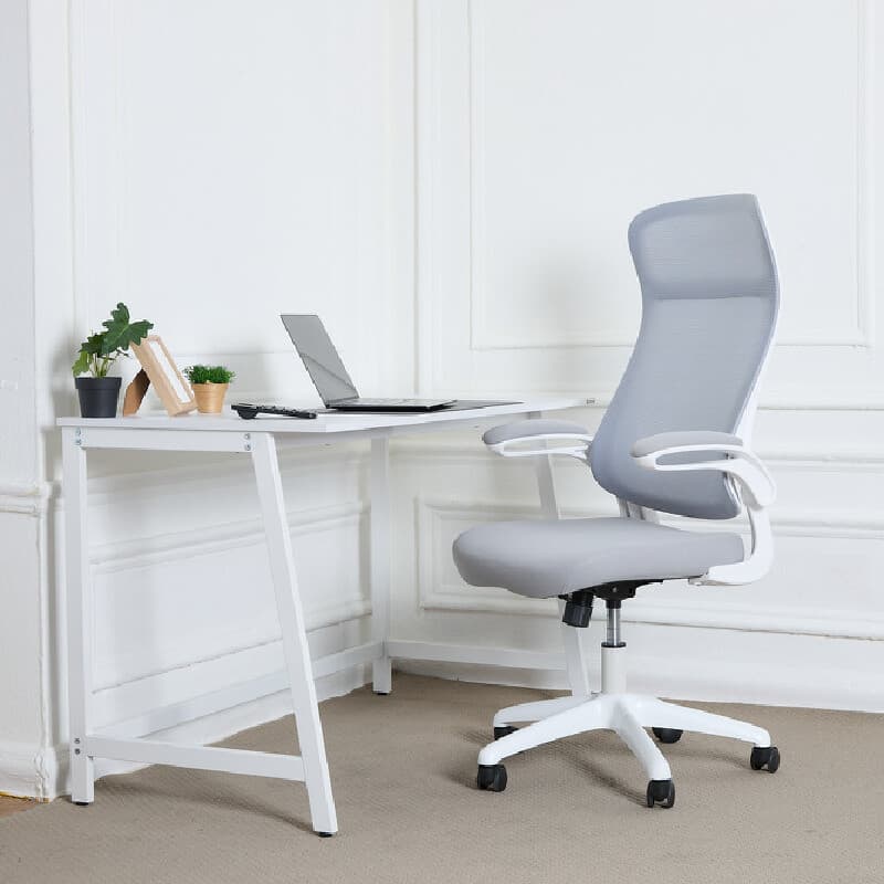 Furradec รุ่น Rolanda เก้าอี้สำนักงานพนักพิงสูง รองรับสรีระอย่างเต็มประสิทธิภาพ มาพร้อมแขนพับได้เพื่อความสะดวกในการจัดเก็บในสีเทาที่ดูทันสมัย เหมาะสำหรับการยกระดับพื้นที่ทำงานของคุณ https://lnwchill.com