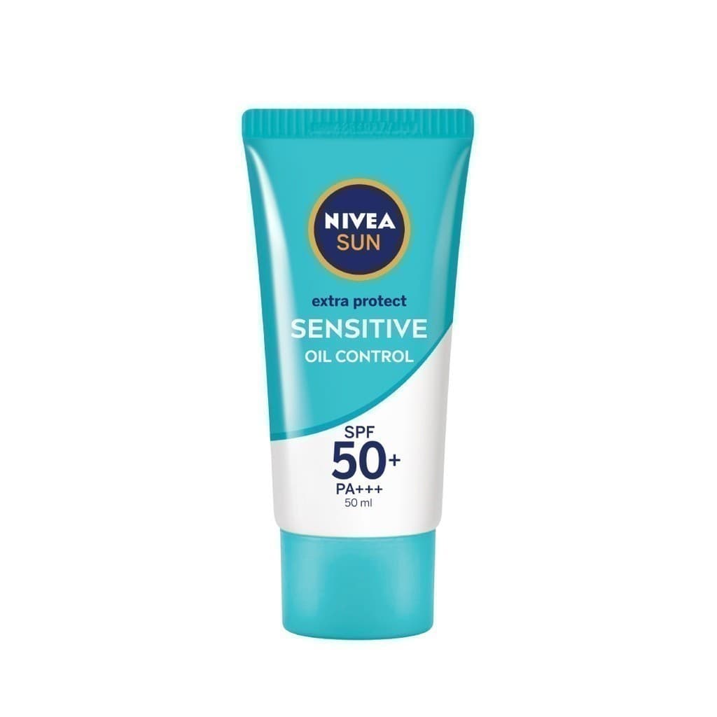NIVEA นีเวีย ซัน กันแดดผิวหน้า โพรเท็ค แอนด์ เซนส์ซิทีฟ ออยล์ คอนโทรล เซรั่ม เอสพีเอฟ50+พีเอ+++50มล. https://lnwchill.com