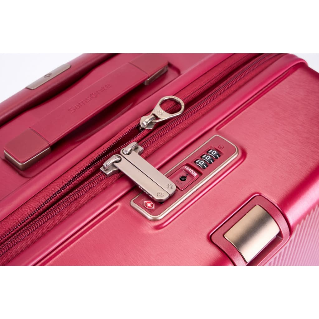 SAMSONITE รุ่น MINTER กระเป๋าเดินทางล้อลากขยายได้ขนาด 30 นิ้ว ดีไซน์เรียบหรูทันสมัย วัสดุโพลีคาร์บอเนตแข็งแรงทนทานพร้อมระบบล้อลากกันสะเทือนเพื่อการเดินทางที่เหนือกว่า https://lnwchill.com