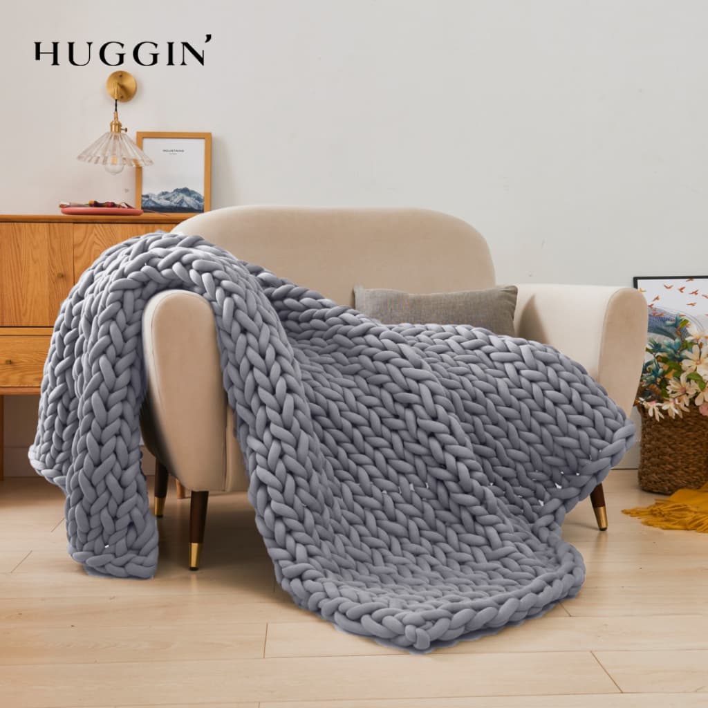HUGGIN รุ่น 3.3 kg/sqm ผ้าห่มถ่วงน้ำหนักแบบถัก ขนาด 41x72 นิ้ว สีเทาอ่อน ระบายอากาศดีเยี่ยม https://lnwchill.com