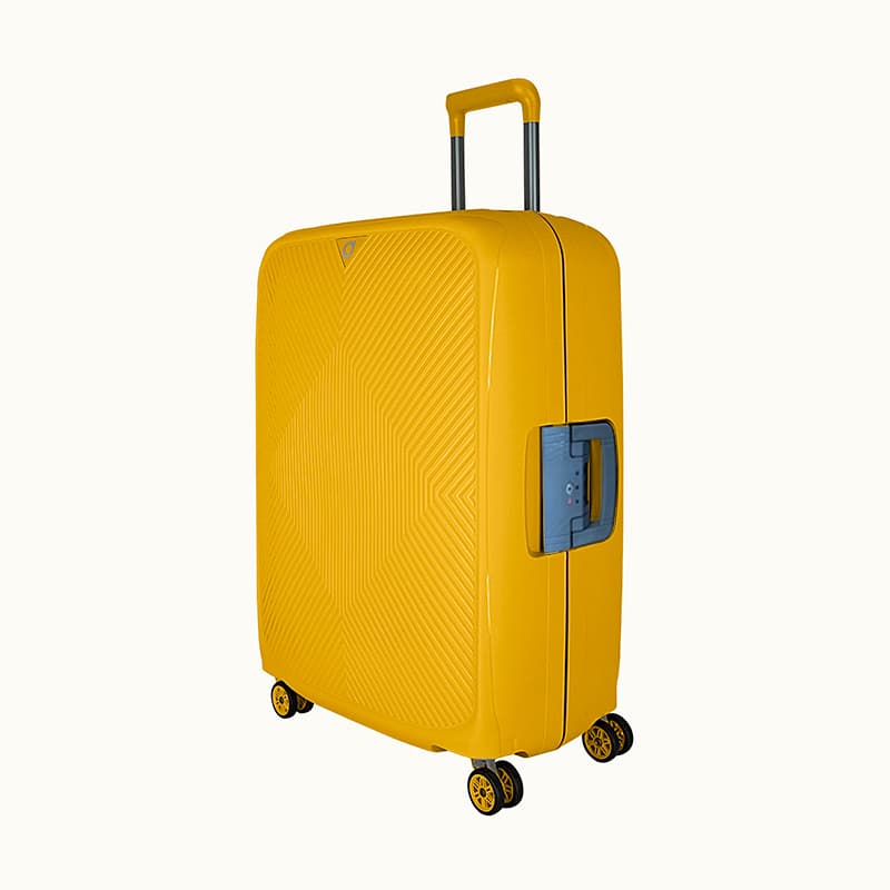 CAGGIONI กระเป๋าเดินทางแบบโครง รุ่น C20021 สีเหลือง วัสดุ PP 100% น้ำหนักเบาพิเศษ พร้อมตัวล็อค 3 ตำแหน่งเพื่อความปลอดภัยสูงสุดในการเดินทาง https://lnwchill.com
