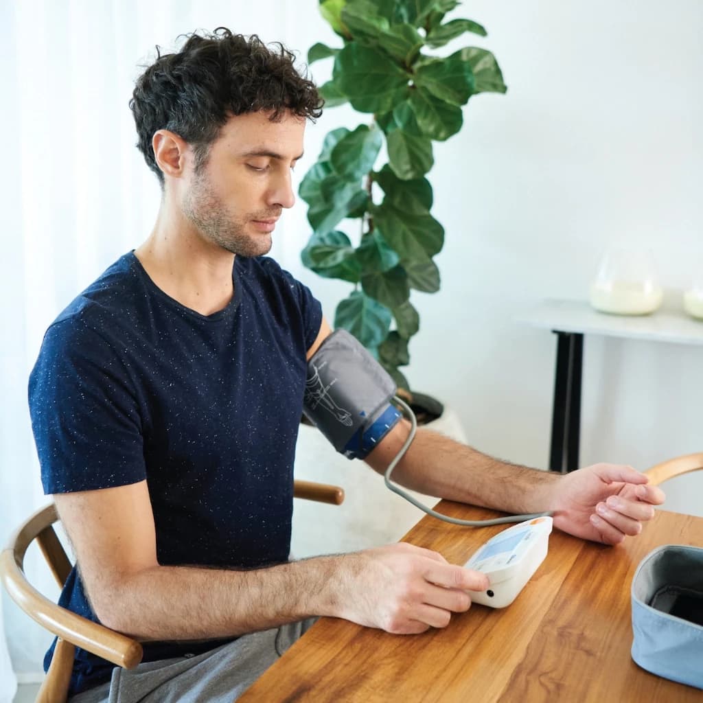 beurer BM 57 เครื่องวัดความดันโลหิตที่ต้นแขน Bluetooth Upper Arm Blood Pressure Monitor รุ่น BM 57 [รับประกัน 5 ปี] https://lnwchill.com