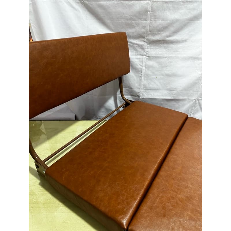 เบาะนั่งสมาธิ อาสนะพระเหล็กพับได้ หุ้มเบาะหนังสีน้ำตาล/สีเหลือง ฟองน้ำหนาพิเศษ นุ่มสบาย รองรับสรีระได้ดีเยี่ยม พร้อมที่เสียบตาลปัตร https://lnwchill.com