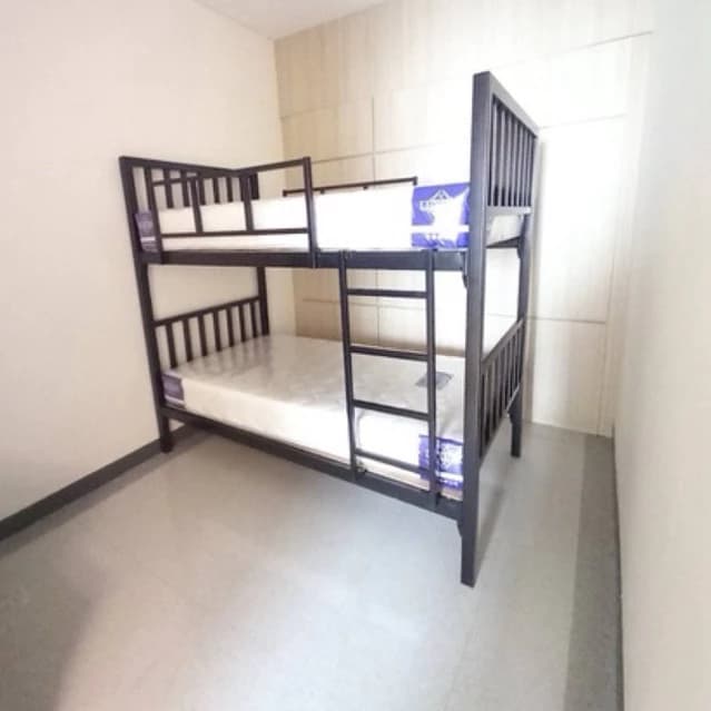 เตียงเหล็ก 2 ชั้น ชั้นบน 3.5 ฟุต ชั้นล่าง 3.5 ฟุต https://lnwchill.com