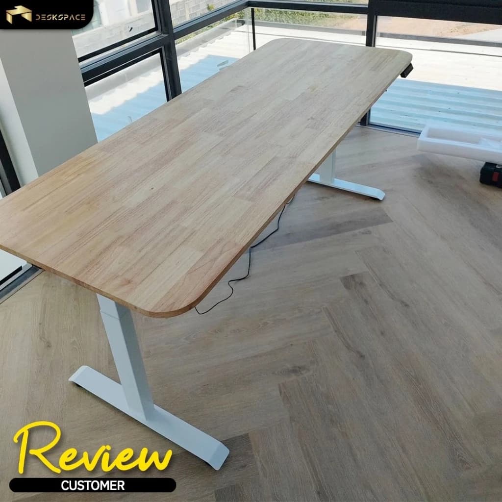 DESKSPACE (Pre-Order) โต๊ะไม้แท้ประสานปรับระดับไฟฟ้า มีท็อปไม้ 2 ชนิด พร้อม USB Charger ปรับความสูงได้ตั้งแต่ 60-125 cm https://lnwchill.com