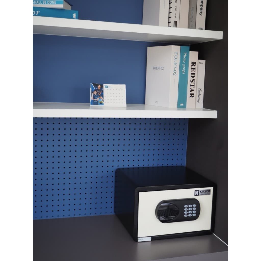 Kingdom รุ่น SAE-1810WH ตู้เซฟนิรภัยขนาดเล็ก ระบบ Digital Motor Drive พร้อมบริการหลังการขาย Lifetime Service https://lnwchill.com