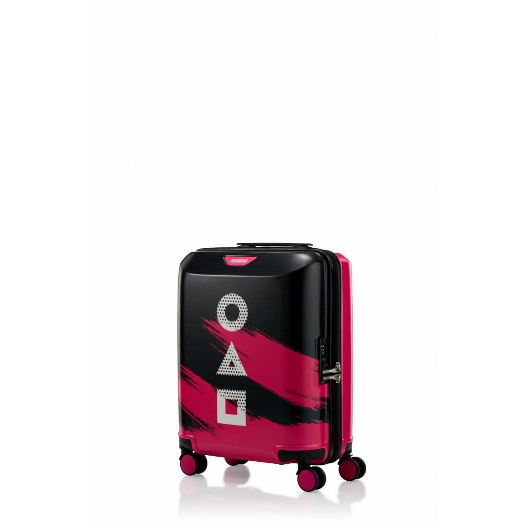 AMERICAN TOURISTER รุ่น ATX SQUID GAME SPINNER 52/18 TSA กระเป๋าเดินทาง 18 นิ้ว ล้อลาก ดีไซน์ลิมิเต็ดจากซีรีส์ดัง ล็อก TSA ปลอดภัย https://lnwchill.com
