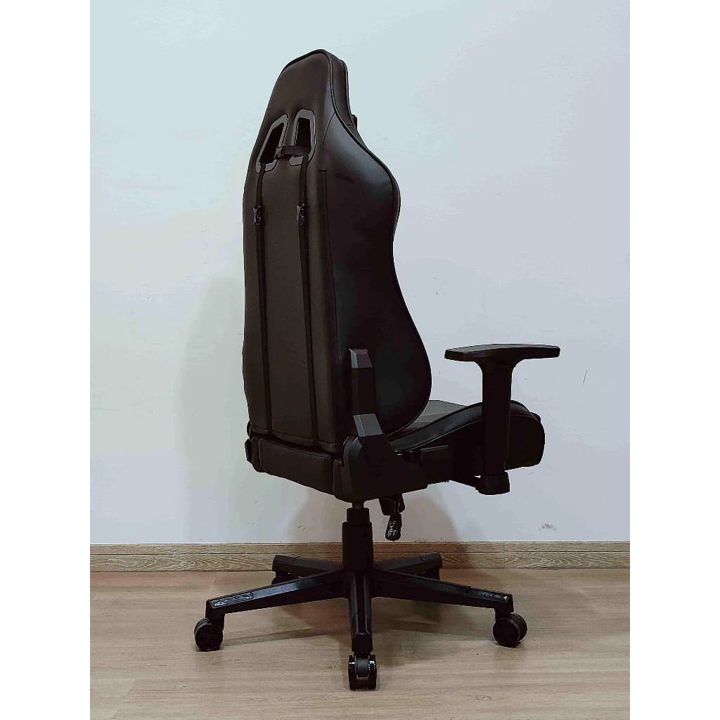 GAMEFORGE เก้าอี้เล่นเกม Gaming Chair รุ่น Gravity X Series เก้าอี้สีดำ เก้าอี้สีแดง เก้าอี้สำนักงาน เกรดคุณภาพ เก้าอี้พนักพิงสูง มีหมอนรองหลัง รับประกัน5ปี https://lnwchill.com