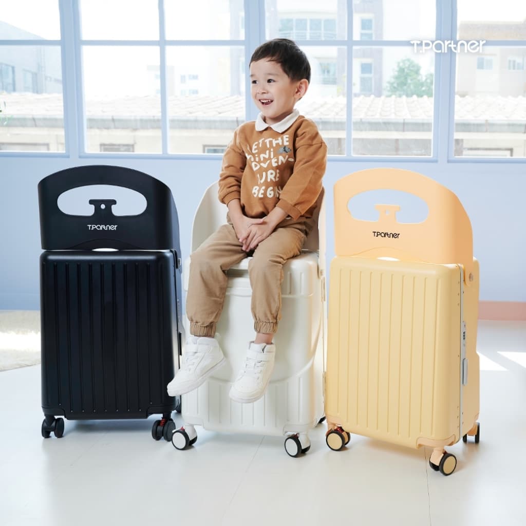 Tpartner รุ่น Junior กระเป๋าเดินทางเฟรมอลูมิเนียมนั่งได้ ขนาด 20 นิ้ว เพิ่มความสุขให้ทุกการเดินทางของครอบครัว https://lnwchill.com