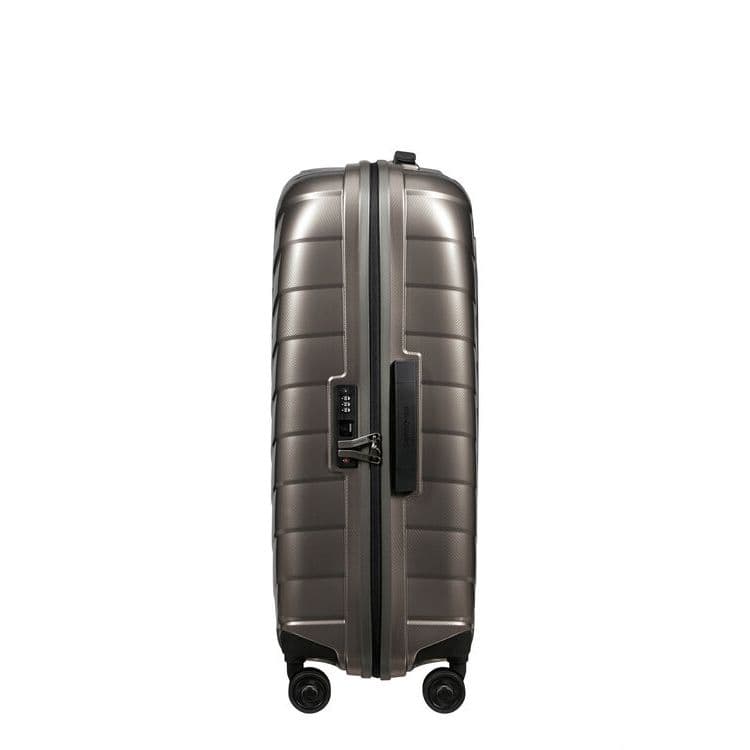 SAMSONITE รุ่น ATTRIX HARDSIDE SPINNER 69/25 กระเป๋าเดินทางล้อลาก 25 นิ้ว วัสดุ Roxkin™ สุดยอดนวัตกรรมความแข็งแกร่งและน้ำหนักเบาเพื่อการเดินทางที่เหนือกว่า https://lnwchill.com
