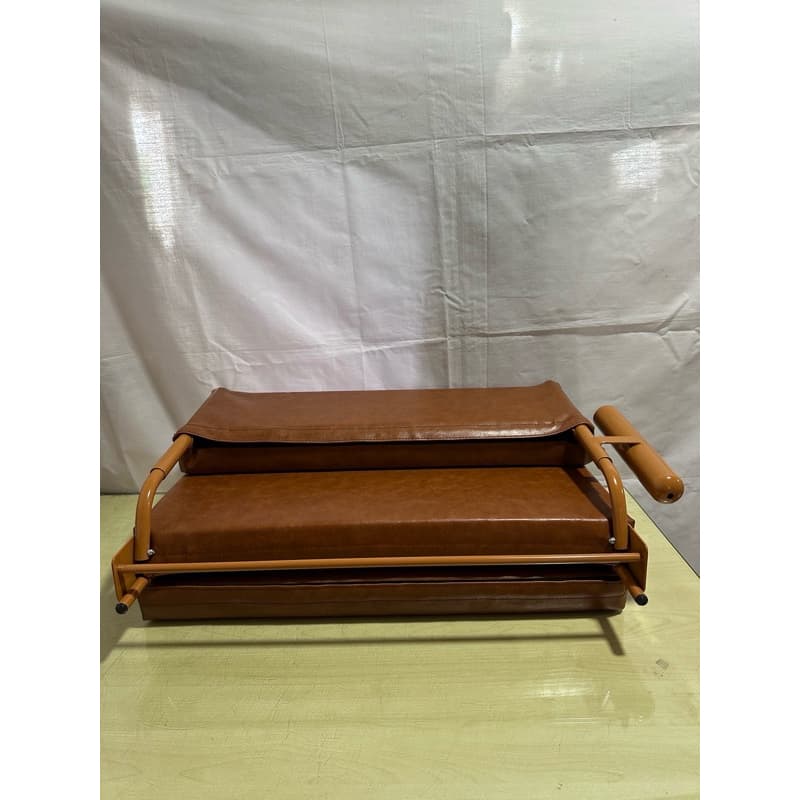 เบาะนั่งสมาธิ อาสนะพระเหล็กพับได้ หุ้มเบาะหนังสีน้ำตาล/สีเหลือง ฟองน้ำหนาพิเศษ นุ่มสบาย รองรับสรีระได้ดีเยี่ยม พร้อมที่เสียบตาลปัตร https://lnwchill.com