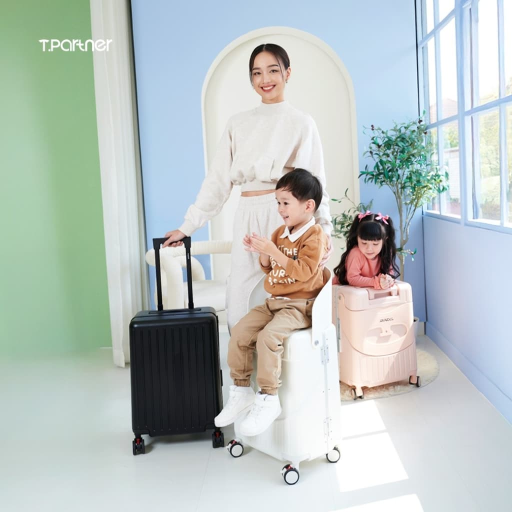 Tpartner รุ่น Junior กระเป๋าเดินทางเฟรมอลูมิเนียมนั่งได้ ขนาด 20 นิ้ว เพิ่มความสุขให้ทุกการเดินทางของครอบครัว https://lnwchill.com