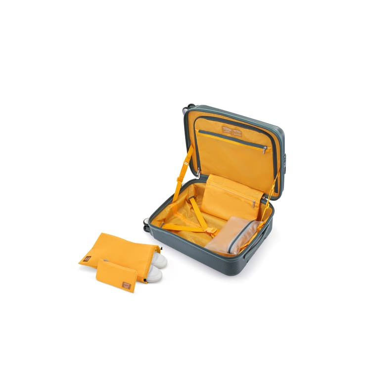 AMERICAN TOURISTER รุ่น MAXIVO SPINNER 55/20 TSA OS V2 กระเป๋าเดินทาง 20 นิ้ว ระบบห้ามล้อ StePause จัดเก็บสัมภาระจุใจด้วย PlentiVol™ 20:80 https://lnwchill.com