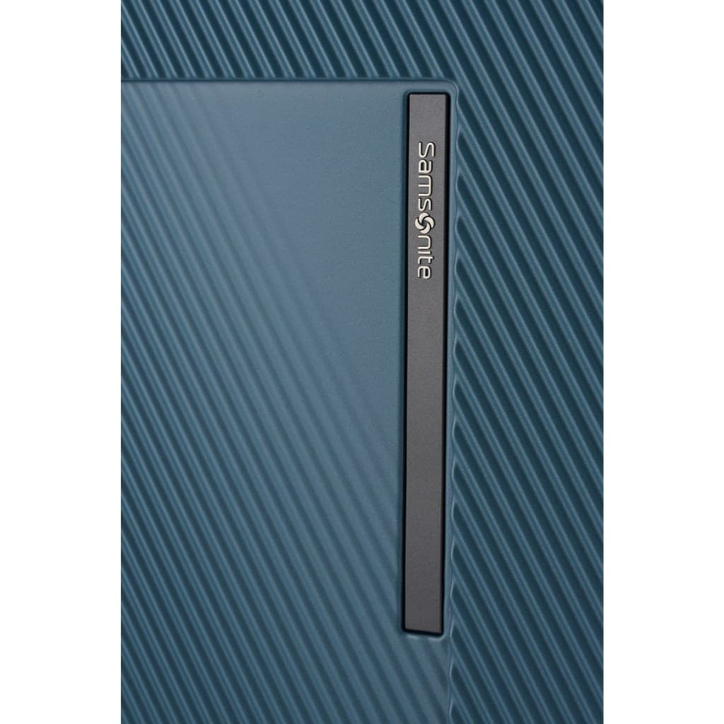 SAMSONITE รุ่น ZIPPRIX FT SPINNER 75/28 EXP กระเป๋าเดินทาง 28 นิ้ว ขยายได้ โครงสร้างเปิดบนแบบแบน วัสดุโพลีคาร์บอเนต ล้อคู่ลื่น และซิปกันขโมย https://lnwchill.com
