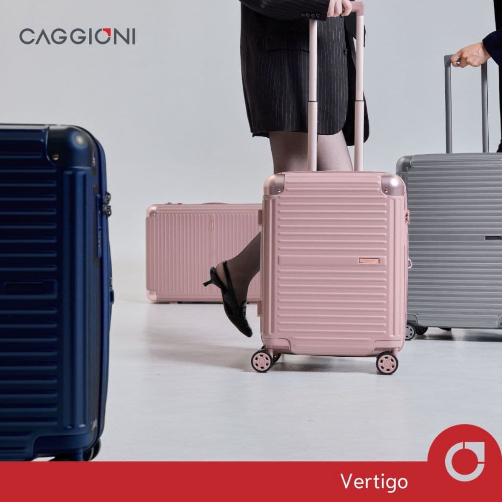 CAGGIONI รุ่น N19081 กระเป๋าเดินทางโพลีคาร์บอเนต สีชมพู ดีไซน์ทันสมัย ปกป้องทุกสัมภาระ พร้อมเดินทางอย่างมีสไตล์และมั่นใจในทุกทริป https://lnwchill.com