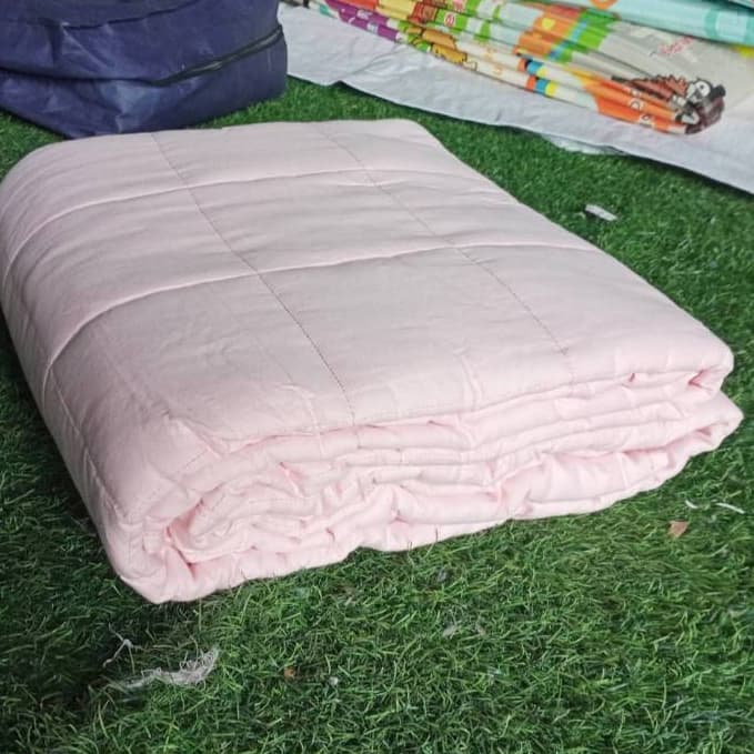 ผ้าห่มถ่วงน้ำหนัก สองด้าน นุ่มพิเศษ ขนาด 150x200cm ไส้เม็ดแก้ว ช่วยให้นอนหลับลึก https://lnwchill.com