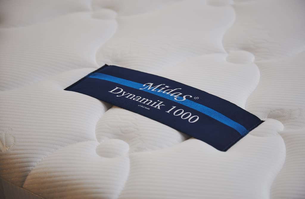 Midas รุ่น Dynamik 1000 ที่นอนยางพาราแท้ไฮบริด หนา 7 นิ้ว รองรับสรีระ ลดอาการปวดหลัง https://lnwchill.com