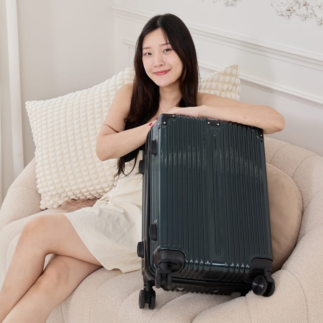 SUISSEWIN กระเป๋าเดินทางล้อลาก รุ่น T060 วัสดุ ABS+PC แข็งแกร่ง ทนทาน ขนาด 20-24-28 นิ้ว https://lnwchill.com