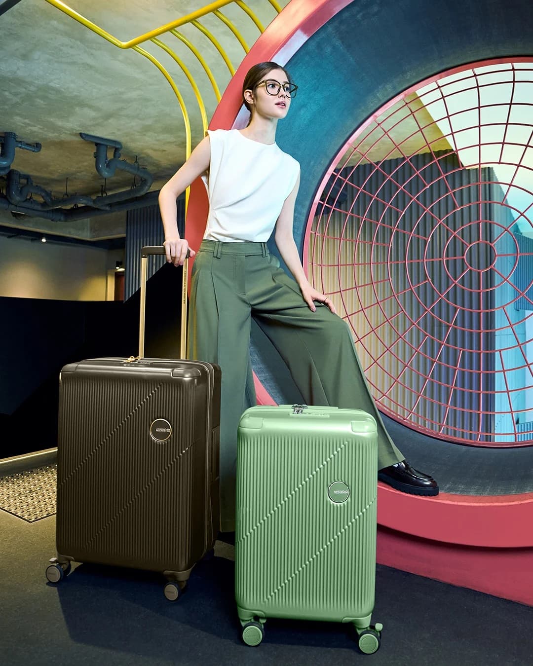 AMERICAN TOURISTER รุ่น CURVUS SPINNER 75/28 EXP TSA กระเป๋าเดินทาง 28 นิ้ว พร้อมระบบหยุดล้อ StePause และซิปนิรภัย Duosaf https://lnwchill.com