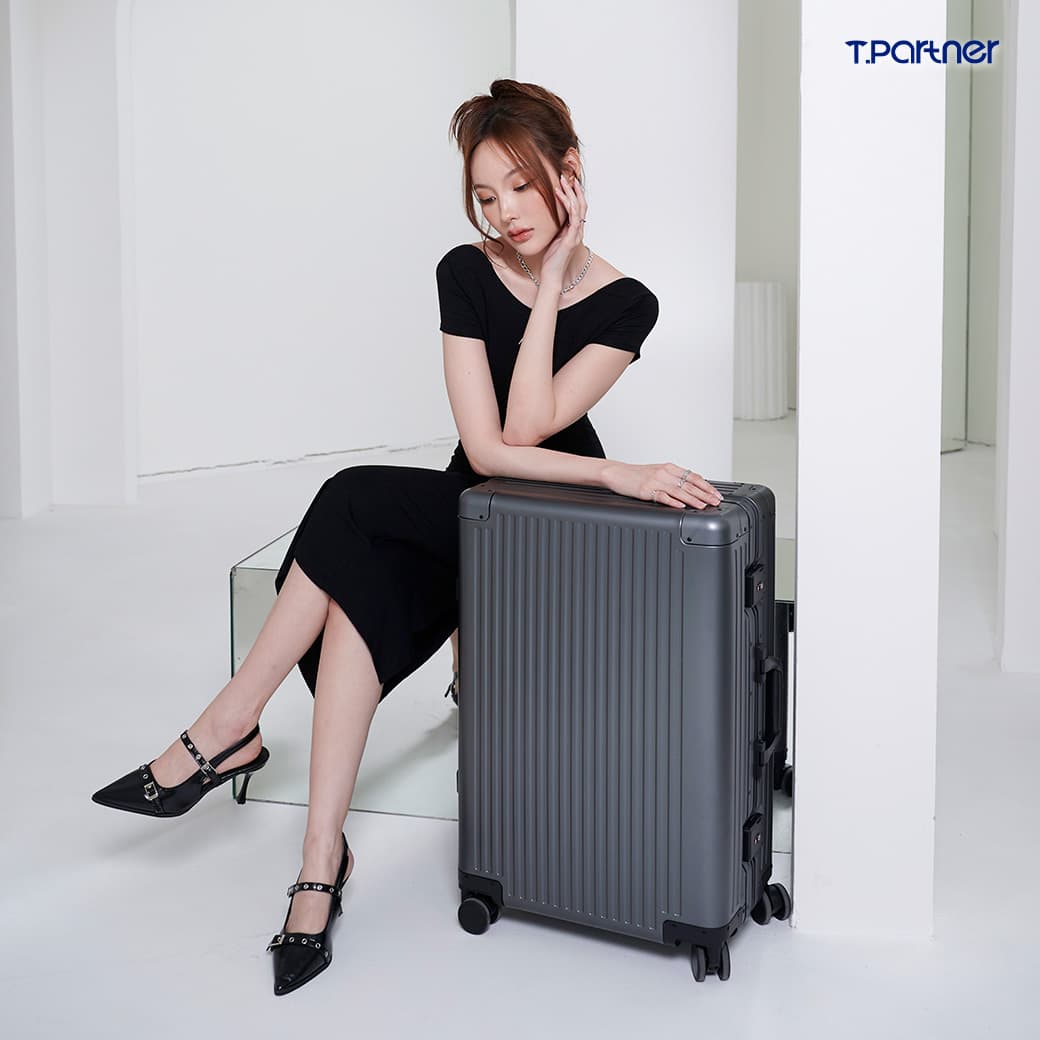 Tpartner รุ่น Titan Aluminium กระเป๋าเดินทางอลูมิเนียมแท้ 100% ขนาด 20-29 นิ้ว ขุมพลังแห่งการเดินทาง แข็งแรงทนทาน รับประกัน 3 ปี https://lnwchill.com